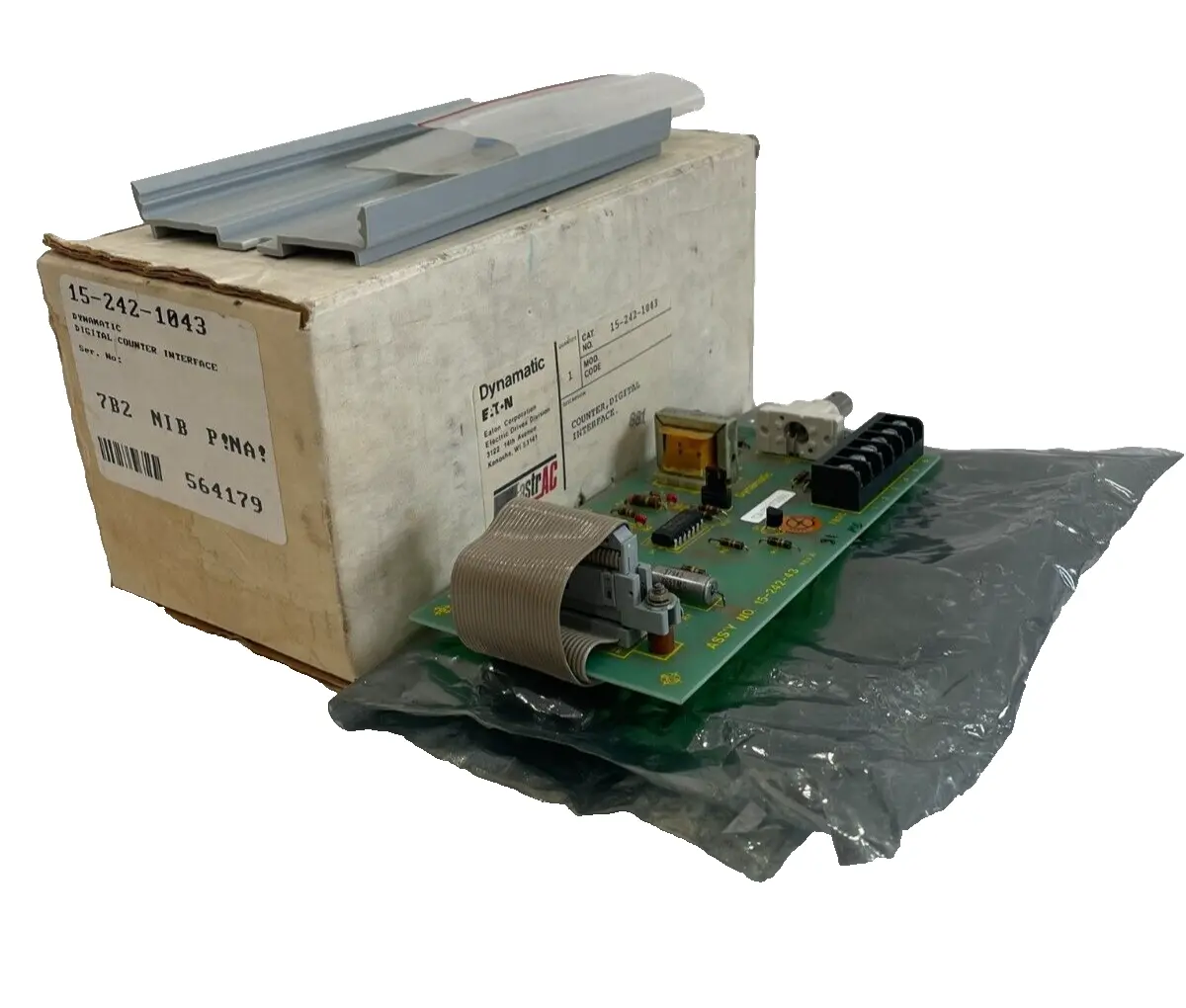NEW EATON DYNAMATIC 15-242-1043 DIGITAL COUNTER INTERFACE 152421043