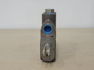 Hydraulic Valve Section 254286