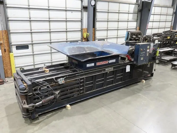 Used MAX PAK HCE 4872 Balers Pennsylvania US | Global Equipment International, LLC #1228373