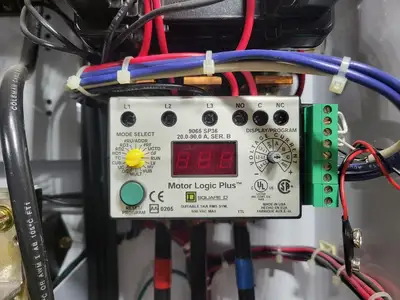 USED SQUARE D MODEL 6
