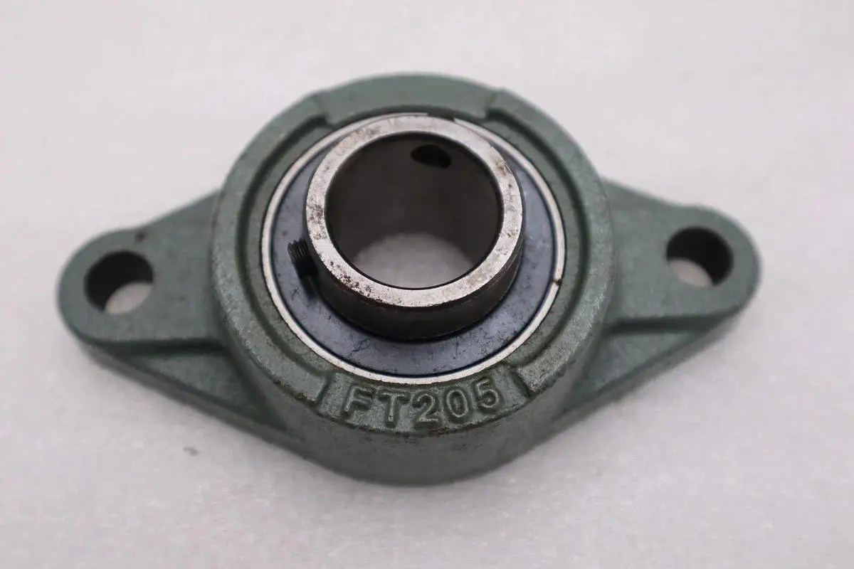 LOT OF 2 - PEER FT205 /UC205-16 2-Bolt Flage Mount Bearing STOCK H1025A