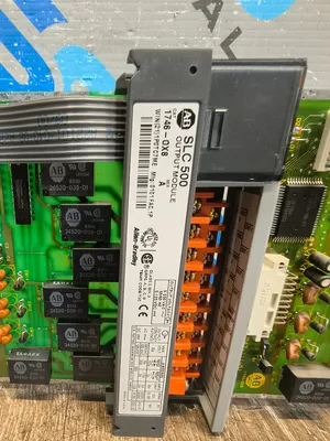 Allen-Bradley 1746-0X8 PLC Input & Output Modules | ESS Industrial Equipment Sales (7)