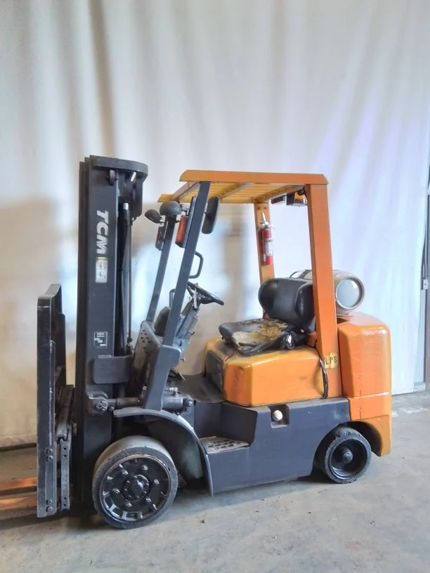 USED 1999 TCM FCG25F9T
