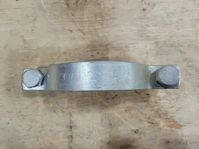 Plated 2-Bolt Clamp
