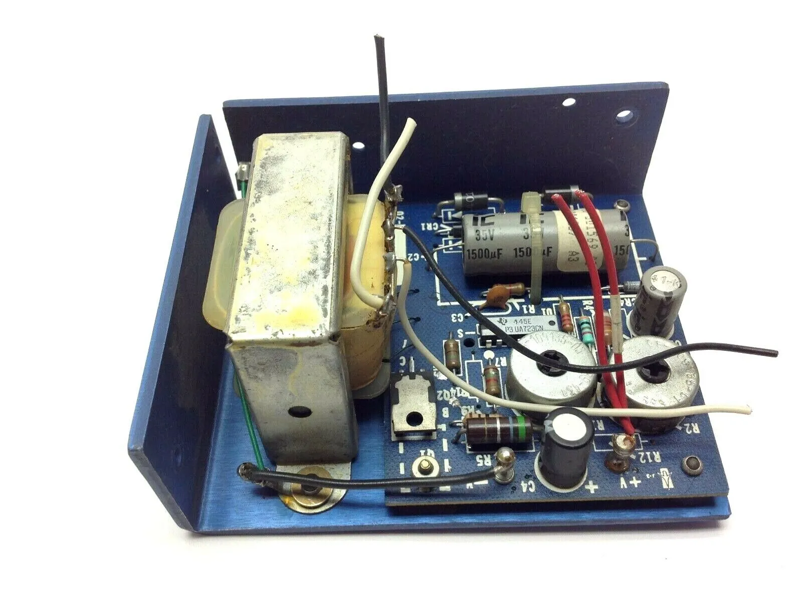 USED STANDARD POWER POWER SUPPLY 15V 0.7A