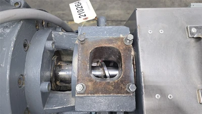 3" Hartig Extruder, 24:1, 75Hp