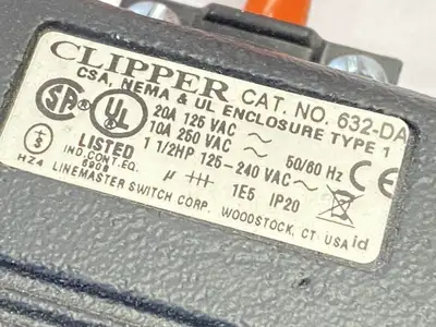 USED LINEMASTER CLIPPER FOOT SWITCH
