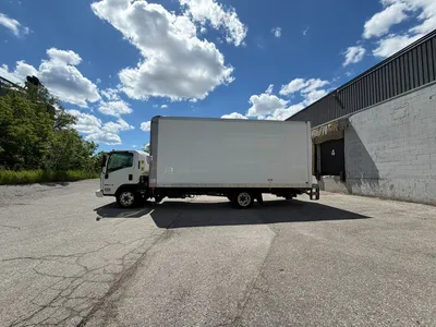 2018 ISUZU NRR Box Truck | Platinum Group (1)