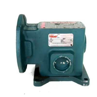 USED DODGE TIGEAR MR94744 RU