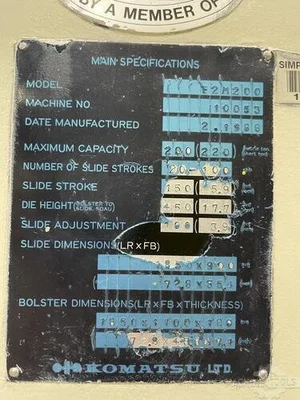 USED 1988 KOMATSU E2M200