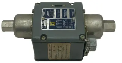 NEW SQUARE D 9012-AEW-5 PRESSURE SWITCH 9012AEW5