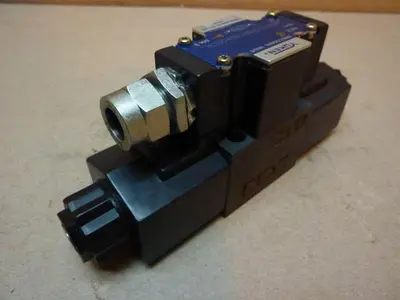USED YUKEN DSHG-04-3H18-T-D24-50116