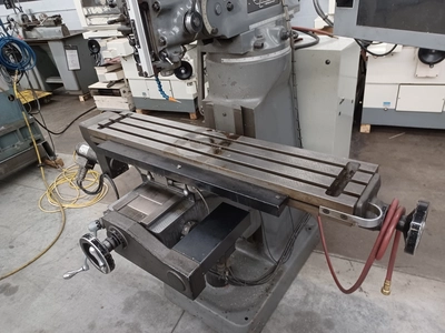 Used BRIDGEPORT EZ TRAK 2-AXIS CNC Vertical Mills Minnesota US | Machinesused.com #1451859