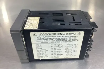 HONEYWELL CONTROLLER DC330B-C0-000-20-000000-00-0 90-250VAC 5B-33