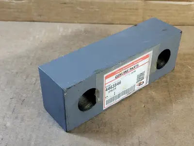 NEW HITACHI 4463846