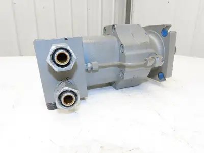 Sumitomo Eaton 2BC29AA4C-B Hydraulic Orbit Motor 4-Bolt 32mm Shaft
