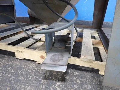 USED TRINCO 48X48SL/DELUX