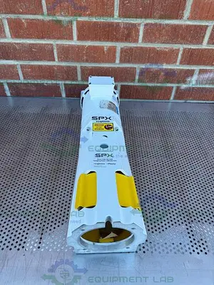 NEW SPX FLOW X5S50 SANITARY CLOCKWISE MIXER W/ LIGHTNIN .5 MOTOR, 1725 RPM