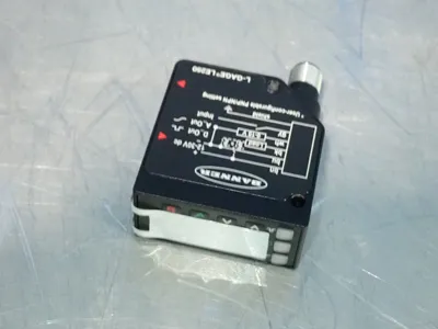 New | in-Stock BANNER ELECTRIC LE250UQ Photoelectric Sensors Ohio US | HGR 24 #1187102