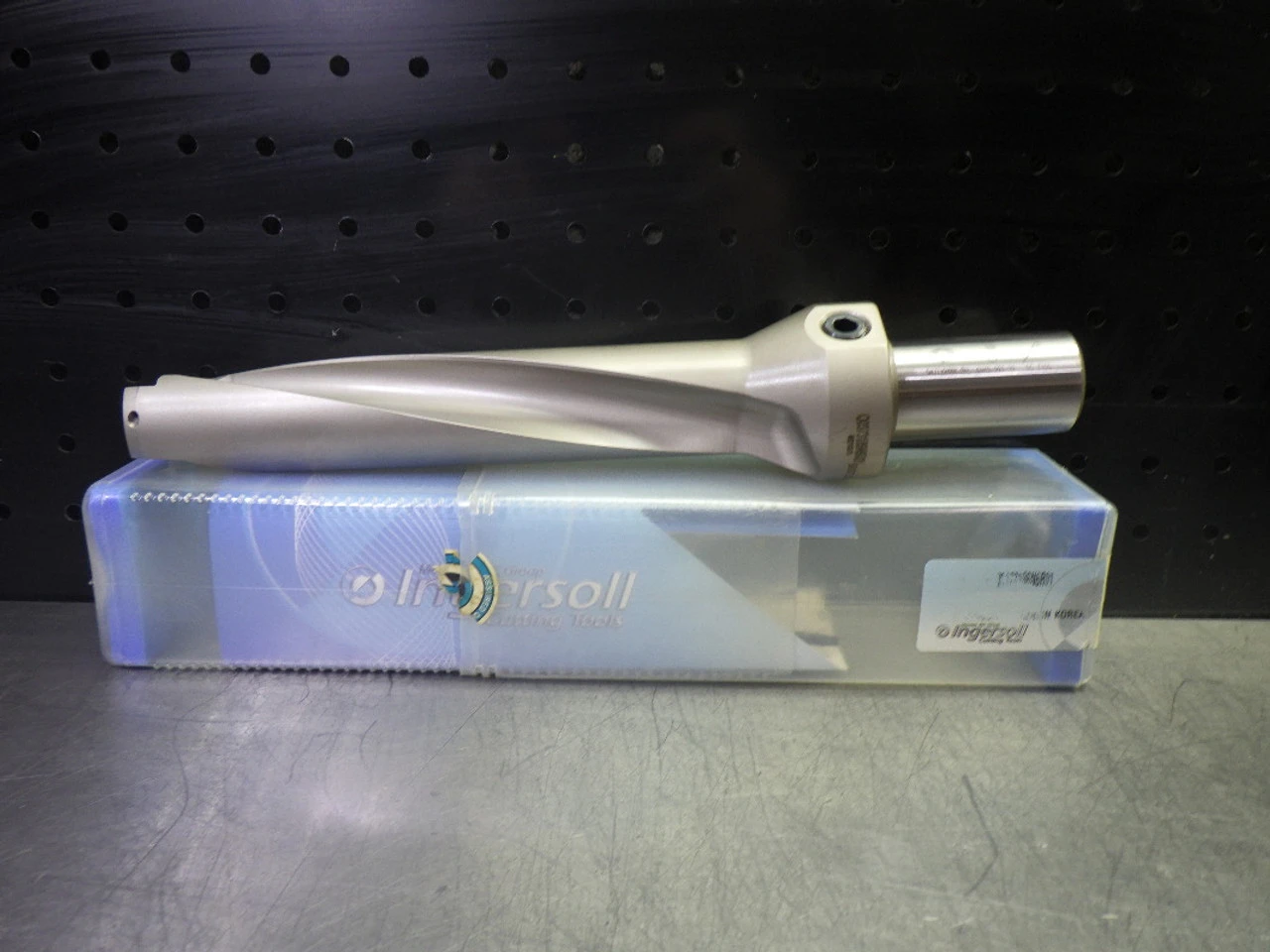 Ingersoll 1.468" Coolant Thru Indexable Drill 1.25" Shank Q0373186N6R01 (LOC3461)