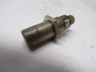 Baumer Electric IFRM 18P17A3/S14L Inductive Proximity Sensor 10-30VDC M18mm
