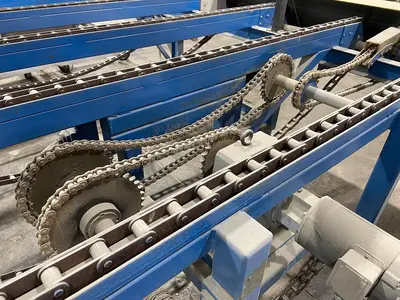 COMBINATION POWER BELT CONVEYORS & CHAIN-DECKS MATERIAL-HANDLING SYSTEM