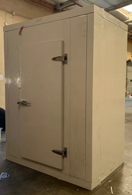 171-0319 4x6x8 Walk In Refrigerator Freezer Cooler Box