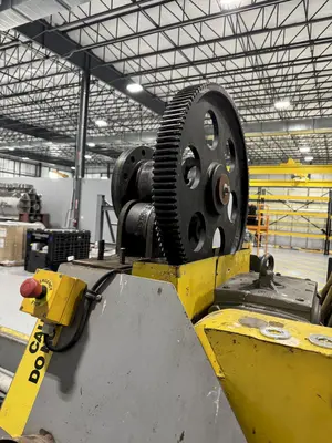 120" SWING X 208" LONG WELDING SYSTEMS HEADSTOCK & TAILSTOCK POWERED WELDING POSITIONER / PIPE ROLLER: YOBRO #23957
