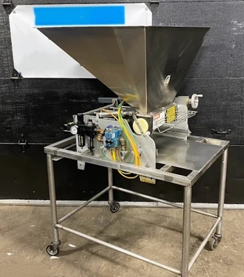 8-0161 Hinds Bock 4P08NT 4 Piston Tabletop Bakery Batter Depositor