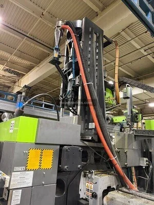 Used 2016 ENGEL E-MOTION 440H/170V/310 T COMBI - 2-SHOT Injection Molding Machines Illinois US | Meadoworks #1492100