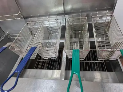 Used Pitco Used 2016 Pitco SGH50-4 Natural Gas Frying Station with Basket Hanger - FG5 Cookers / Coolers / Fryers Illinois US | Falcon Restaurant Supply #1374819