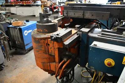 USED EAGLE EATON LEAONARD VB76HT