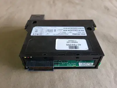 NEW ALLEN-BRADLEY 1756-IF6CIS A