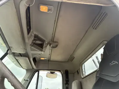 Used 2005 FREIGHTLINER COLUMBIA Conventional trucks Texas US | Proxy Equipment #1385419