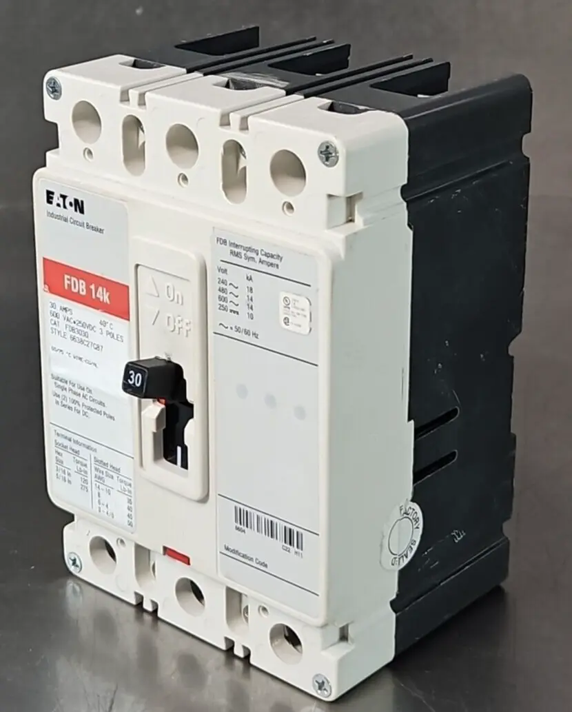 Eaton Cutler Hammer FDB3030L 30 Amp 600 Volt 3 Pole (BIN434)