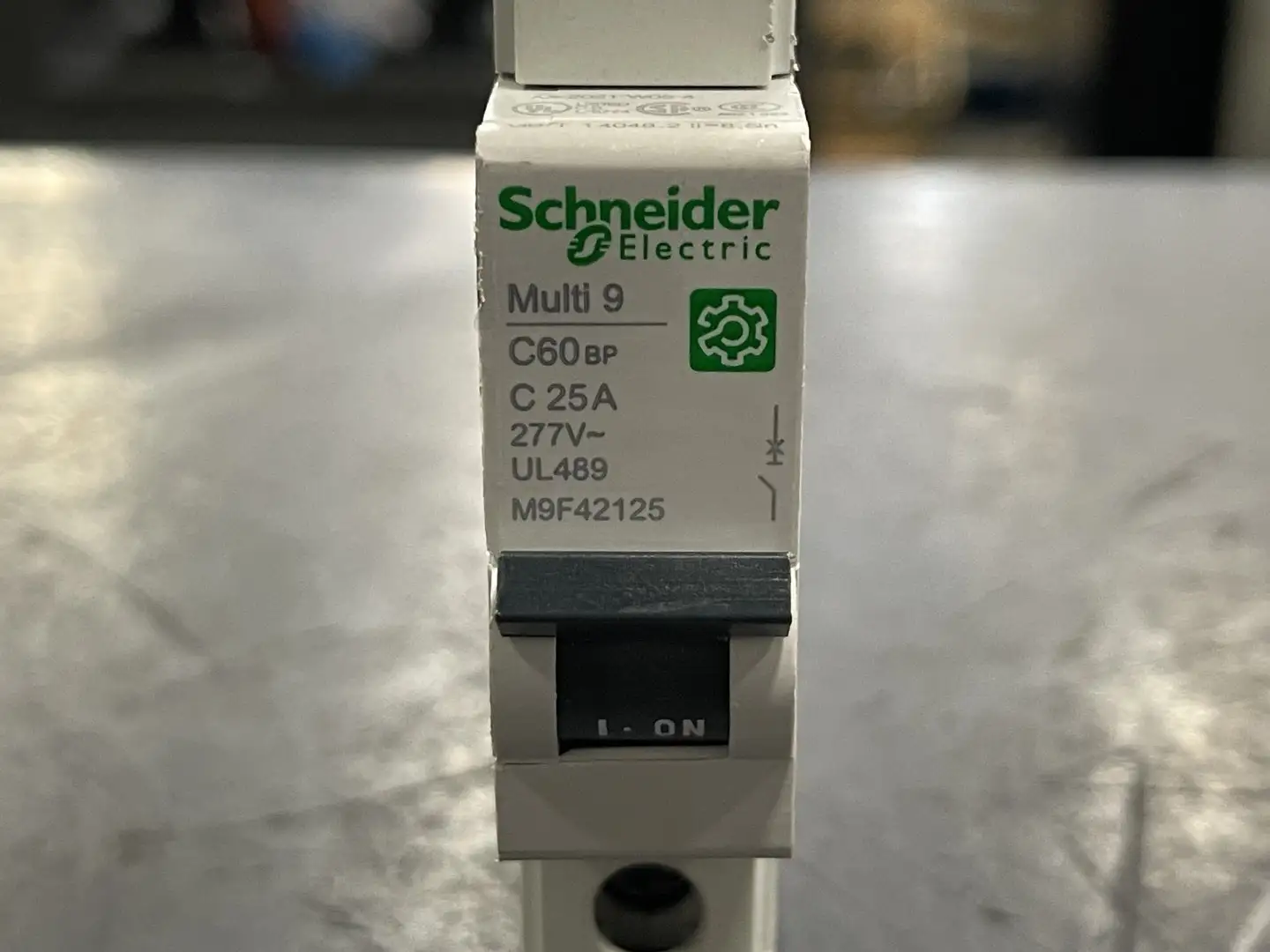 New | in-Stock SCHNEIDER ELECTRIC M9F42125 Switchgears British Columbia CA | Lenmark #241147
