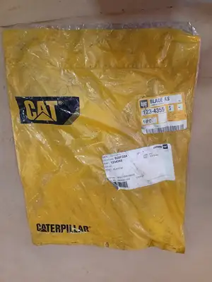NEW CATERPILLAR 123-4355