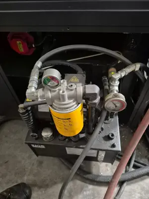 2016 HYUNDAI WIA F500 Vertical Machining Centers | Toolquip, Inc. (17)