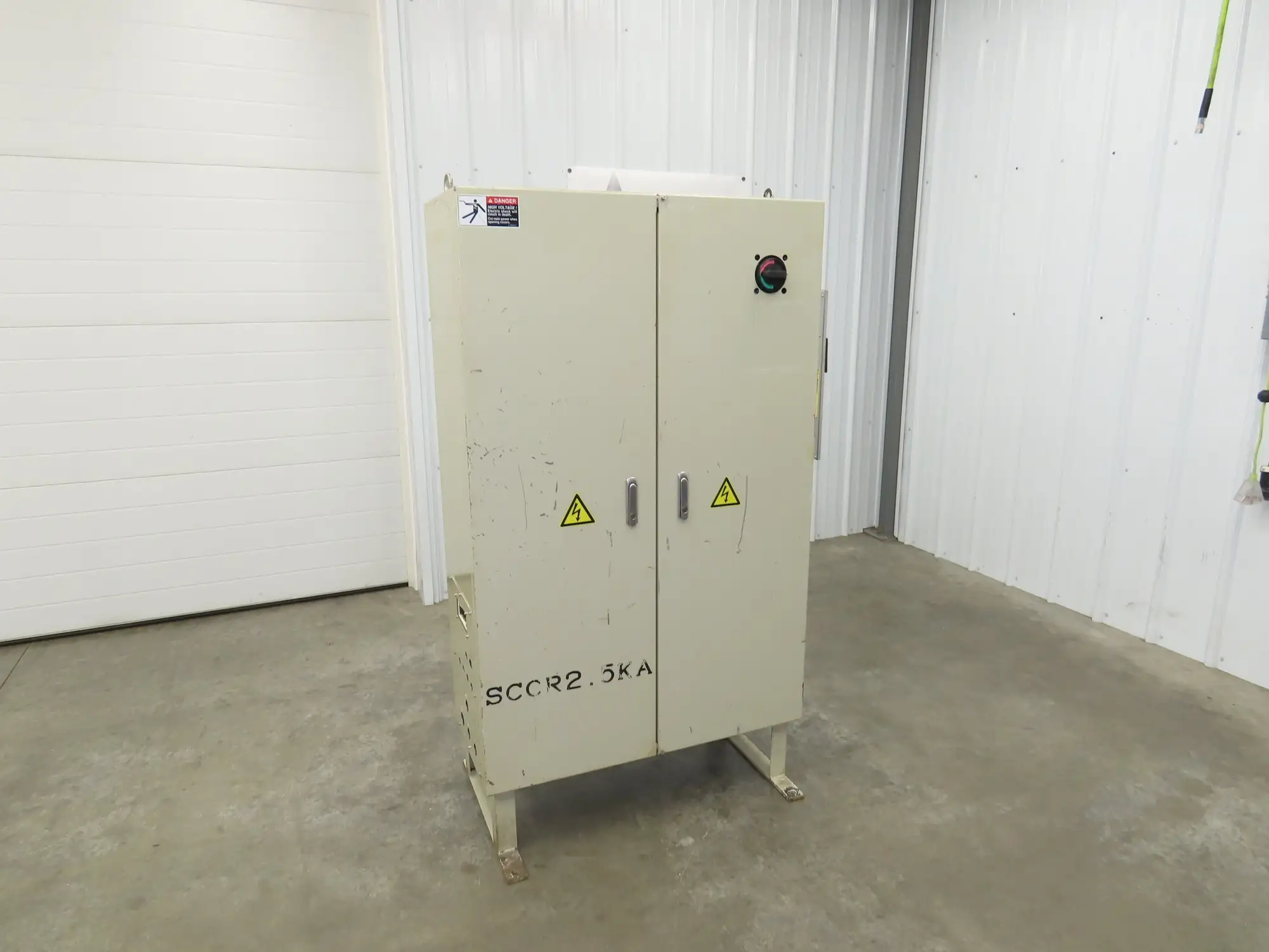 Freestanding Electrical Enclosure 1400x900x400mm 50A Disconnect 55x35x16"