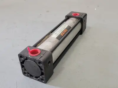 USED SMC SD150S1B0500-AB
