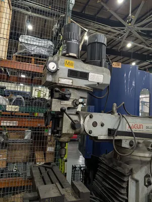 Lagun Deluxe-3L Milling Machine 11"x58" Table; W/ Acu-Rite Control; W/ Safety Guard (Parts only