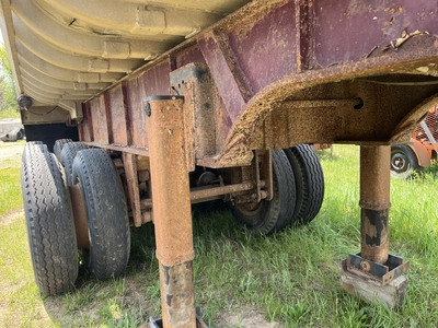 USED 1963 FRUEHAUF 21' TRI-AXLE