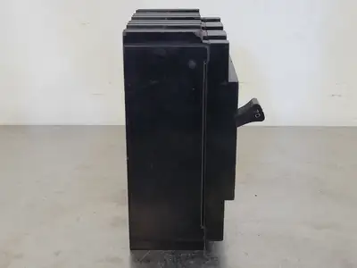 USED SQUARE D 999270