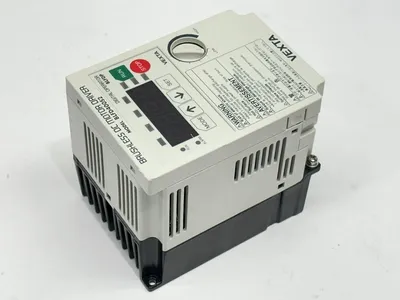 BLFD400S2 | Oriental Motor  Vexta Brushless DC Motor Driver 2.18-3A 0-240V 400W - For parts or not working
