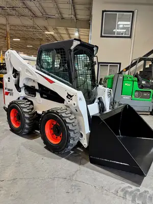 Used 2023 BOBCAT S740 Skid Steer Loaders New York US | United Lift #1446695