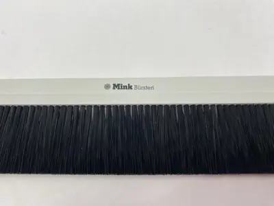 New | in-Stock Mink Bürsten Mink Flex Brush 950mm L, 60mm OAL H, 40mm Bristle Len. Strip Brushes Michigan US | Maverick Industrial Sales #1393264