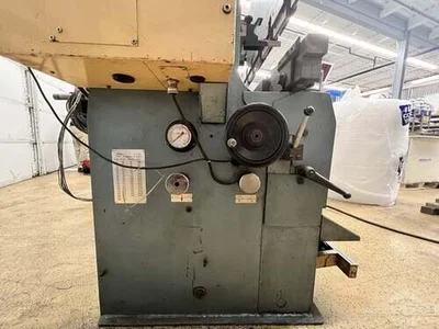 USED 1983 AMADA RG-25