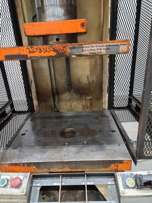 Schuler 30 Ton Hydraulic C-Frame Press, Model OGF-30
