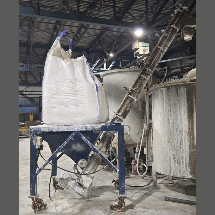Used B.W. SINCLAIR CON 3 Hoppers British Columbia CA | Savona Equipment LTD #1170526