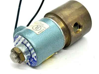 S402AF02V9BF5 | GC Valves  Solenoid Valve 1/2" NPT 300PSI 1.85A 120V 11W - Used